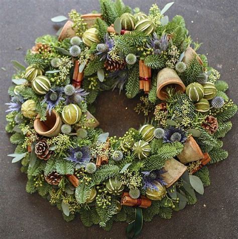 Awesome 48 Inspiring Christmas Wreaths Ideas For All Types Of Décor ...