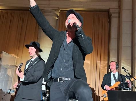 Gavin DeGraw Roasted After He Performed At Donald Trump's Inauguration