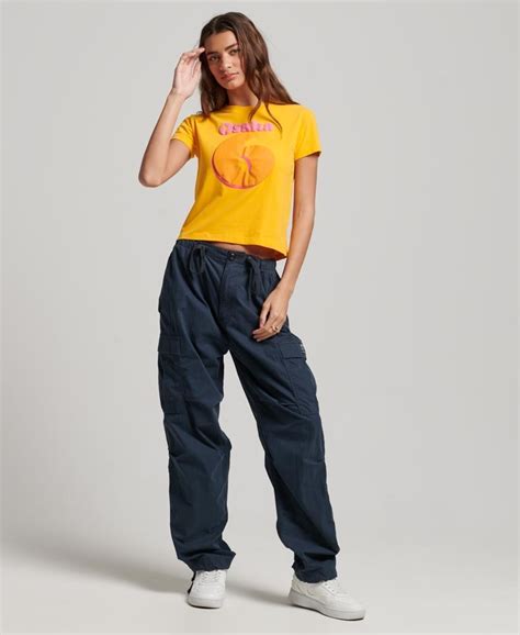 OSAKA GRAPHIC SS FITTED WOMEN'S YELLOW T-SHIRT