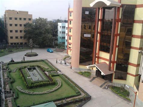 RG Kar Medical College Office Photos