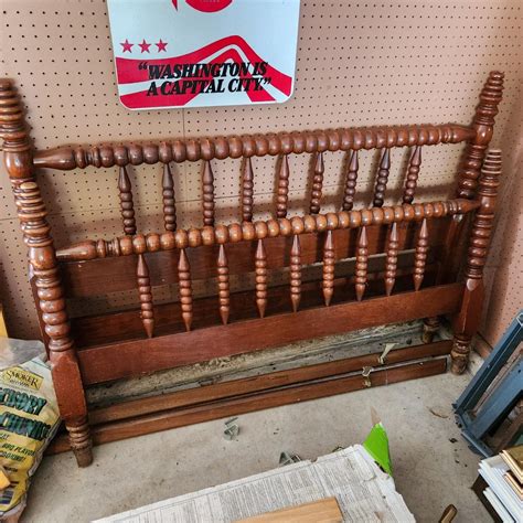 Vintage Maple Jenny Lind Bed Frame | EstateSales.org