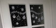 vorlagen fensterbilder weihnachten kreidestift weihnachtliche fensterbilder mit kreidestift vorlagen fensterbilder weihnachten kreidestift weihnachtliche fensterbilder mit kreidestift