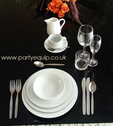 Three Course Table Setting 的图像结果