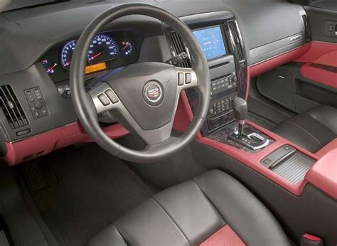 Cadillac STS-V Info, Specs, Pictures, Wiki & More