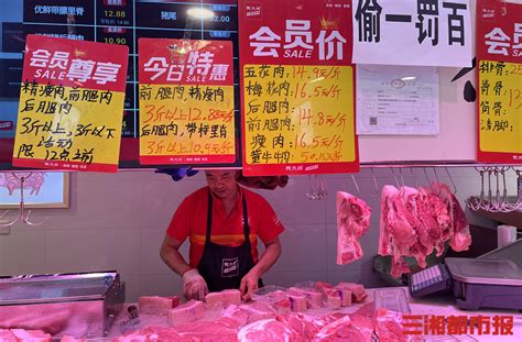 安徽小县城猪头肉卖50，老鹅膀爪120，老鹅头120元一斤还要预约，真贵【唐哥美食】