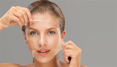 10 DIY Face Pack Using Gelatin at Home - lifeberrys.com