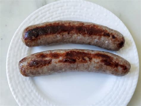 Costco Bratwurst - How To Cook + Calories (Kirkland Signature)