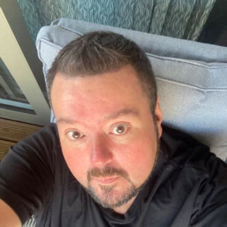 Buy Elgato Prompter, All-in-One USB Teleprompter with Built-in Screen ...