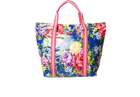 Gabriella Floral Navy Big Beach Bag - Lou Harvey