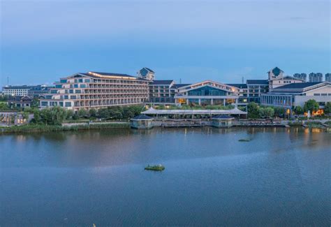 Hangzhou Blossom Water Museum Hotel(杭州宝盛水博园大酒店), Hangzhou - 2025 Latest ...
