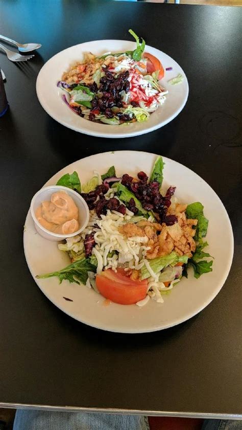 Spring River Restaurant 的图像结果