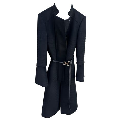 Gucci Long Black Wool Coat with Belt Size 44 For Sale at 1stDibs