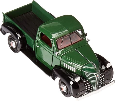 1941 Plymouth Pickup Truck, Green Motormax 73278 1/24 Scale Diecast ...