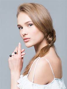 Easy Hairstyles For Summer by 47 Easy And Stylish Hairstyles For Summer 2017 Canvas Easy Hairstyles For Summer