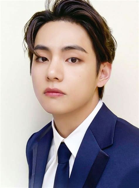 She is The Boss | Kim taehyung, Taehyung, Anak tunggal