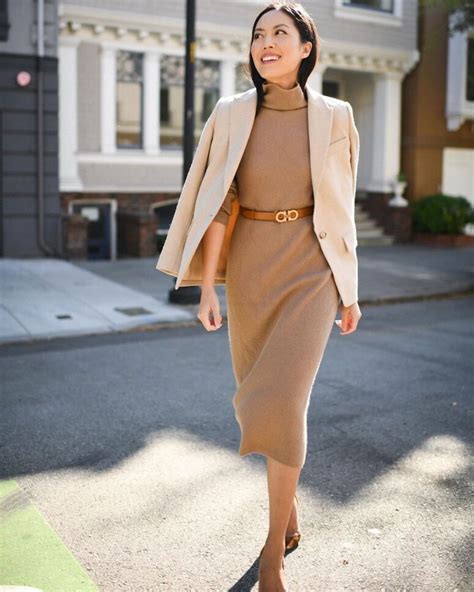 Business-Casual 女生 的图像结果