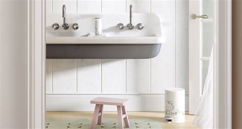 Hello Kitty® x simplehuman