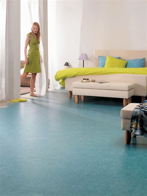 家装PVC塑胶地板选购要谨慎 - 塑胶地板-商用PVC地板-pvc地板革-安耐宝pvc塑胶地板厂家