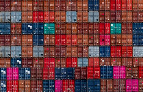 Tariff Shipping Containers 的图像结果