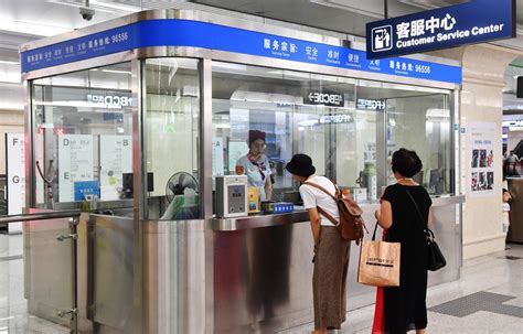 跟纸质火车票说再见！郑州东站部分旅客刷身份证即可进站乘车-大河网