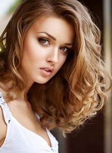 Hairstyles For Thin Wavy Hair by Haircuts For Thin Wavy Hair Indian Thin Hair Hairstyles For Thin Wavy Hair