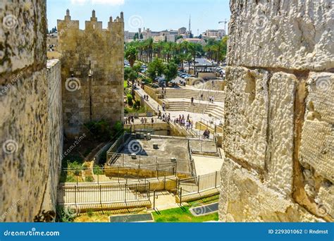 Old City Walls, the Damascus Gate, in Jerusalem Editorial Photography ...