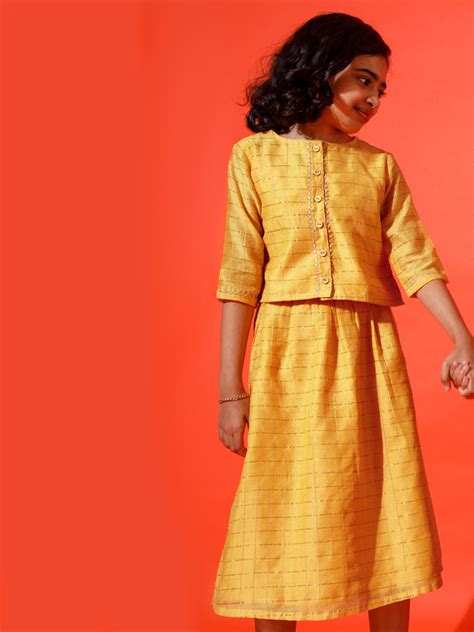 Saaki | Women's Clothing Brand co-created with Samantha Ruth Prabhu