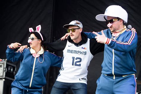 Memphis teacher goes viral using GloRilla's F.N.F to teach Spanish