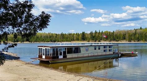 LAC SEUL FLOATING LODGES (Sioux Lookout, Ontario) - Lodge Reviews ...