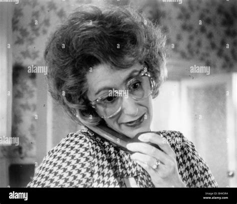 Maureen Lipman High Resolution Stock Photography and Images - Alamy