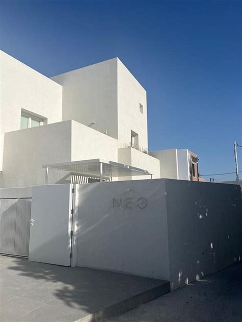 NEO SUITES (Santorini/Fira) - B&B Reviews, Photos, Rate Comparison ...