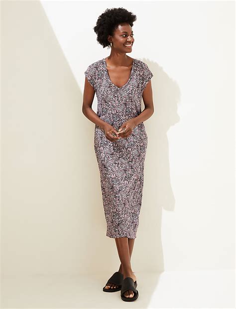 Buy Jersey Printed V-Neck Midi T-Shirt Dress at Marks & Spencer