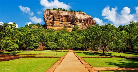 From Kandy to Sigiriya and Dambulla Private Day Tour - Klook India