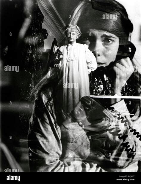 Pretty peggy tvm 1973 bette davis hi-res stock photography and images ...