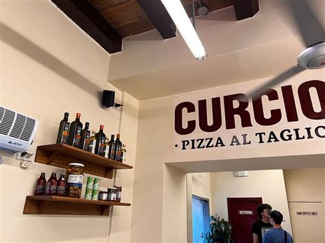 Curcio Pizza Al Taglio - A Must-Visit Pizzeria in La Zona Colonial ...