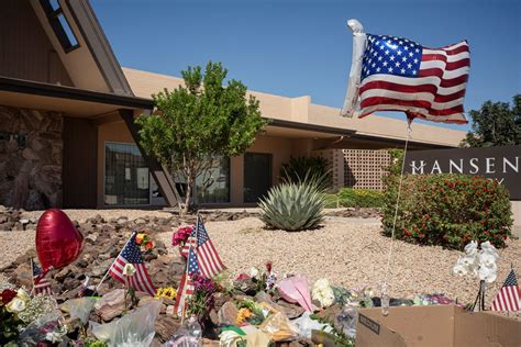 Charlie Kirk memorial at Hansen Mortuary in Phoenix