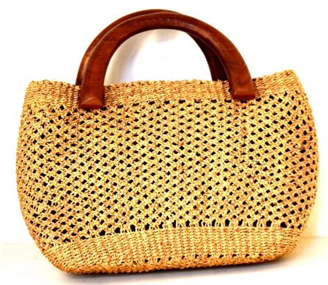 Showcasing Indigenous, Ethnic & Traditional Products of India with ...