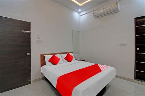 OYO Flagship 812380 Hotel Highway Relax Inn, Flagship Nagpur, Book ...