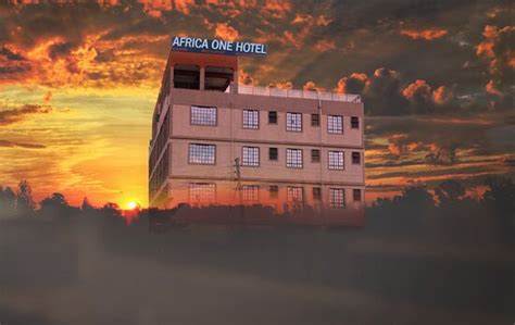 NARUMORO AFRICAONE HOTEL (Nanyuki Municipality) - Hostel Reviews ...