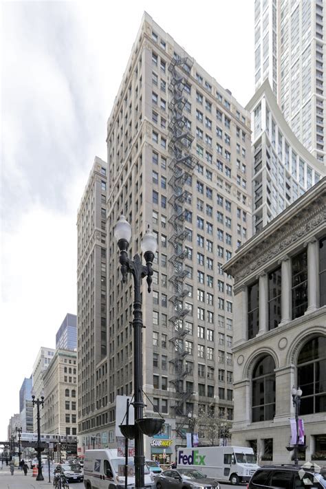 111 N Wabash Ave, Chicago, IL 60602 - Garland Building | LoopNet