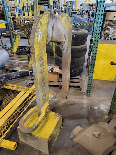 20,000# CADY C-Hook | Galaxie Corporation