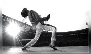 Queen A British Rock Band Freddie Mercury Brian May Roger Taylor John ...