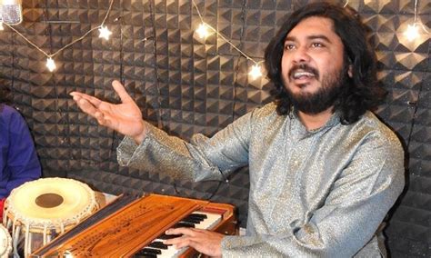 Fusion dissolves all barriers: Classical singer Nadeem Khan