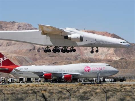 Stratolaunch ROC - World's Largest Plane With Six Boeing 747 Engines