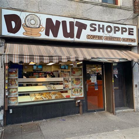 It's National Donut Day: Here are 2 dozen classic shops where the ...