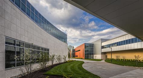 Berkshire eSupply Headquarters – Omani Marble Company LLC