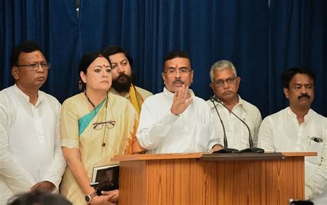 Bengal secretariat's return to Writers’ Buildings revives local hopes