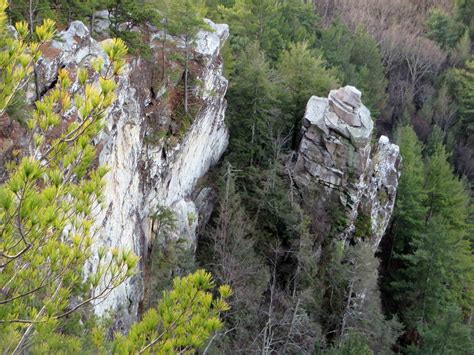 Mysteries Of Massachusetts' Monument Mountain | TouristSecrets