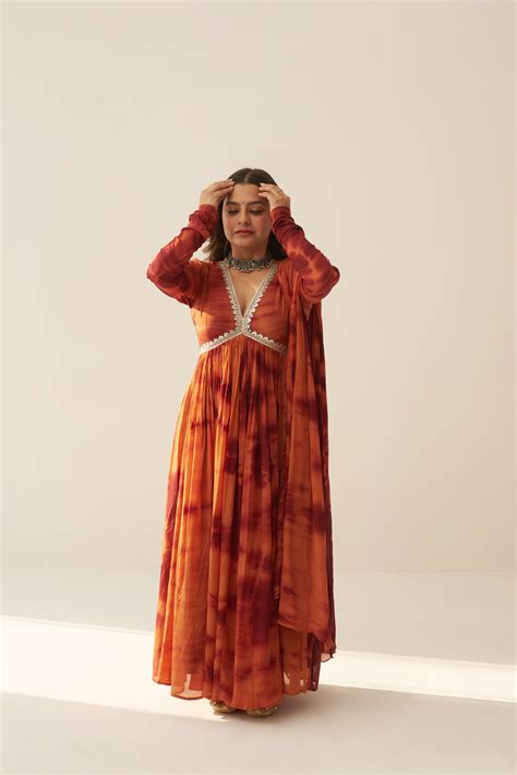 Rust Shibhori – House Of Dorii