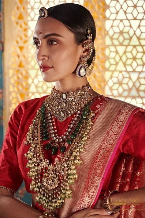 A Motley of Managa Malai Designs - The Spark Of South Indian Brides!